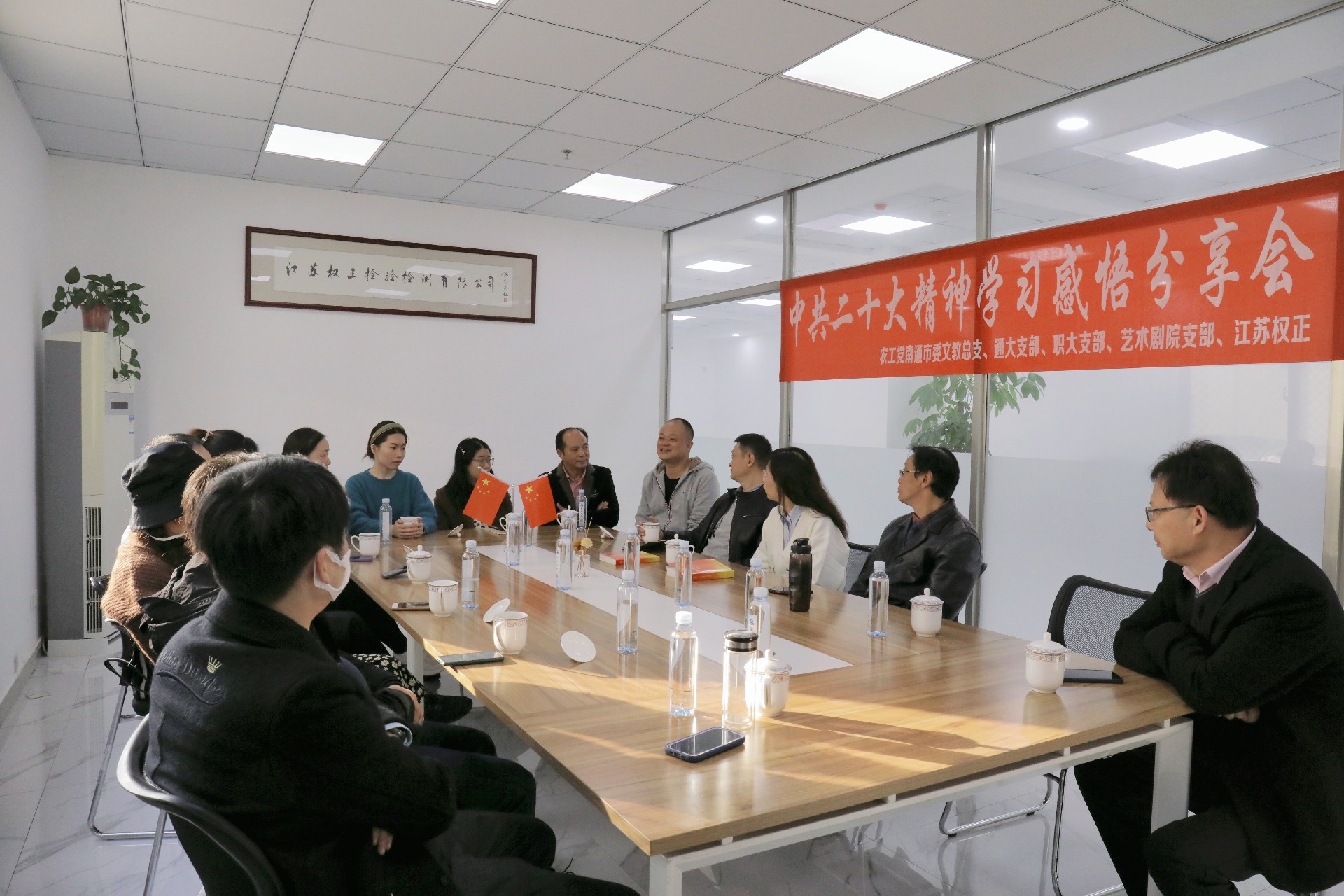 1669611293582566.jpg 92bd5db1fdc46c6b16d968b83a4cdb5.jpg